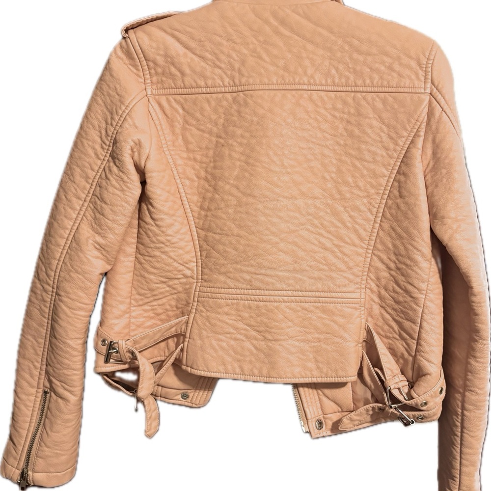 Forever 21 Blush Pink Jacket - Picture 4 of 11